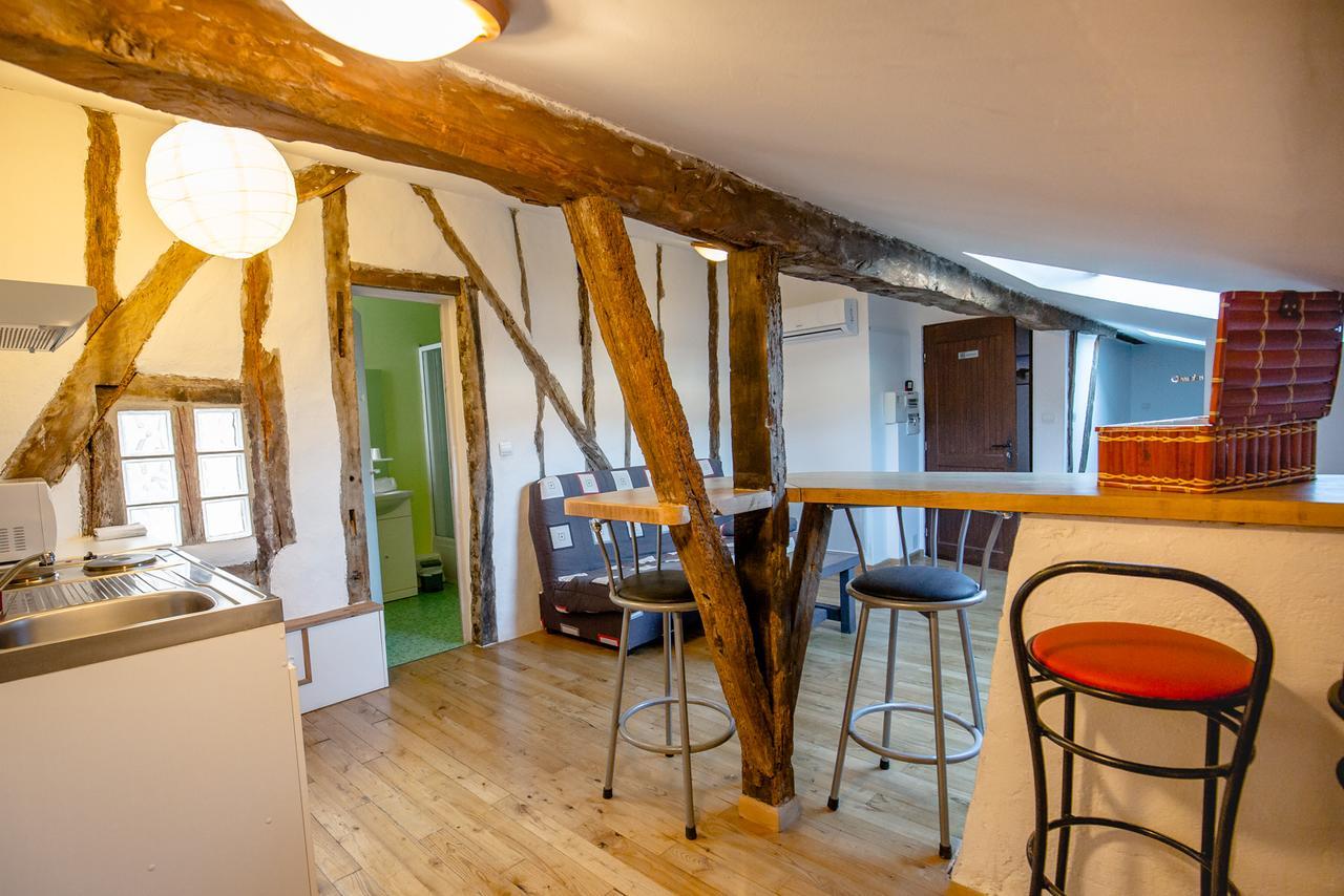 Etape Gimontoise 32 Apartment Exterior photo